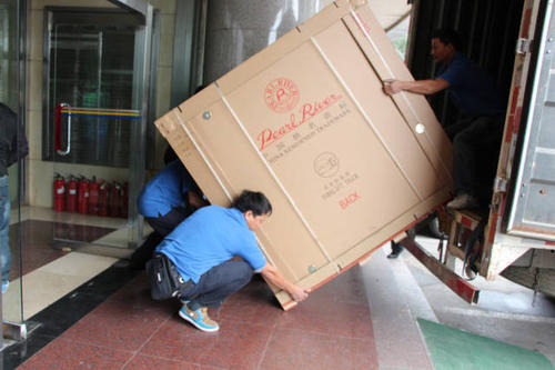 阿拉山口钢琴贵重工艺品无忧运
